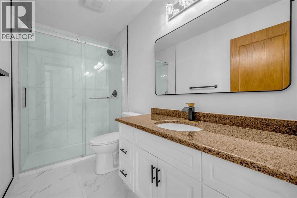 208 Coral Shores Bay NE — photo 43