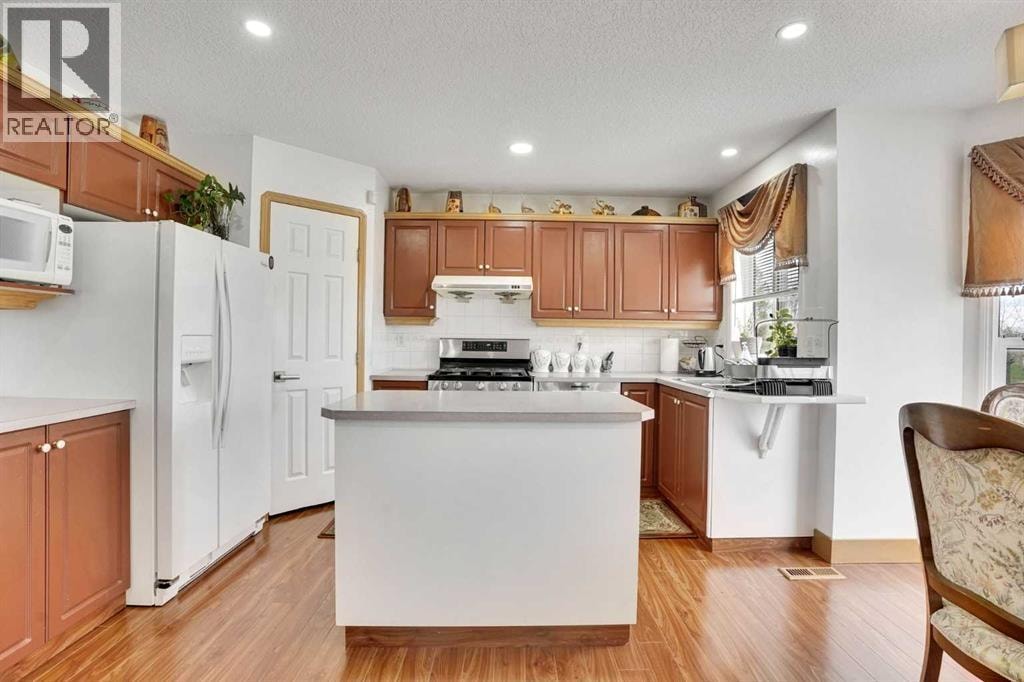 5189 Coral Shores Drive NE — photo 11