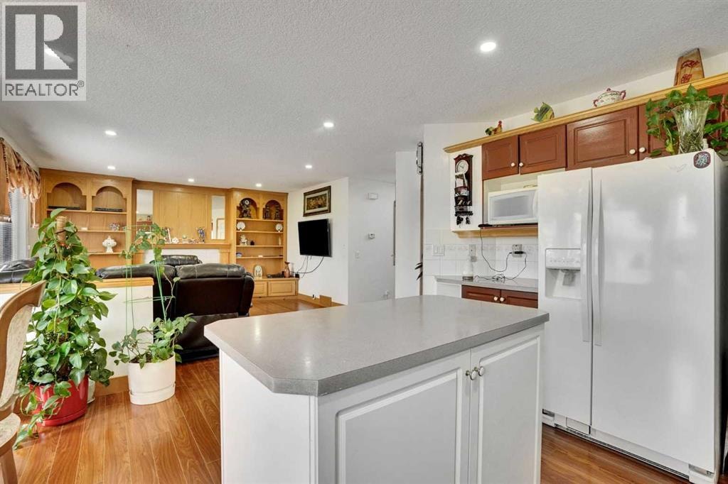 5189 Coral Shores Drive NE — photo 16