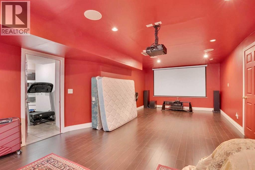 5189 Coral Shores Drive NE — photo 41