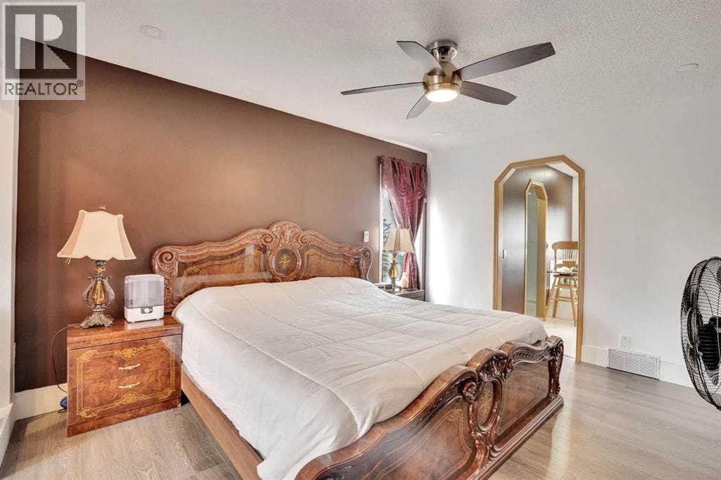 5189 Coral Shores Drive NE — photo 23