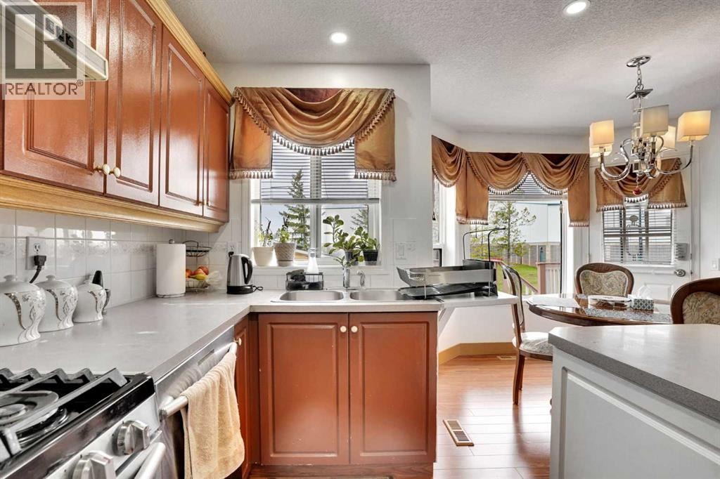 5189 Coral Shores Drive NE — photo 15