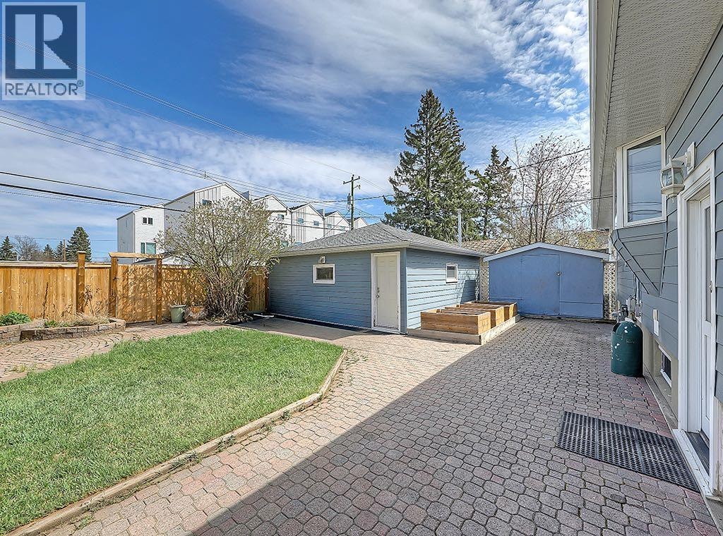 44 Granlea Place SW — photo 26