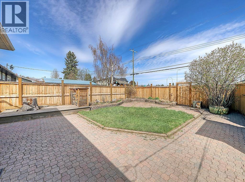 44 Granlea Place SW — photo 27