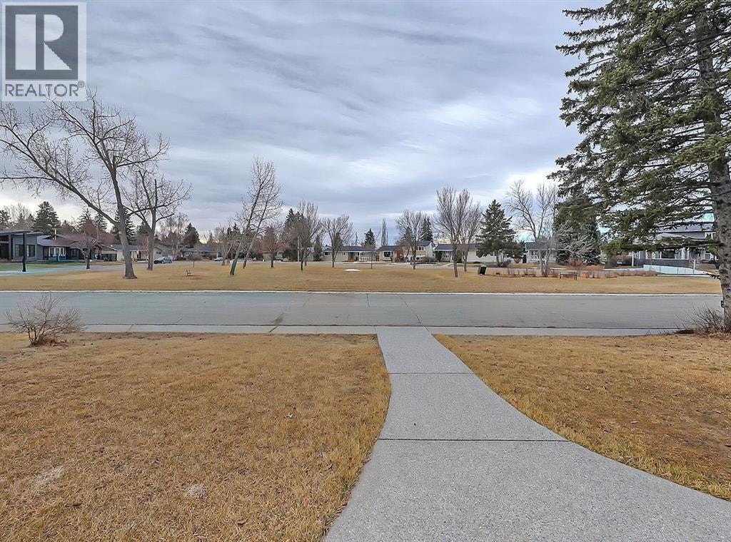 44 Granlea Place SW — photo 25