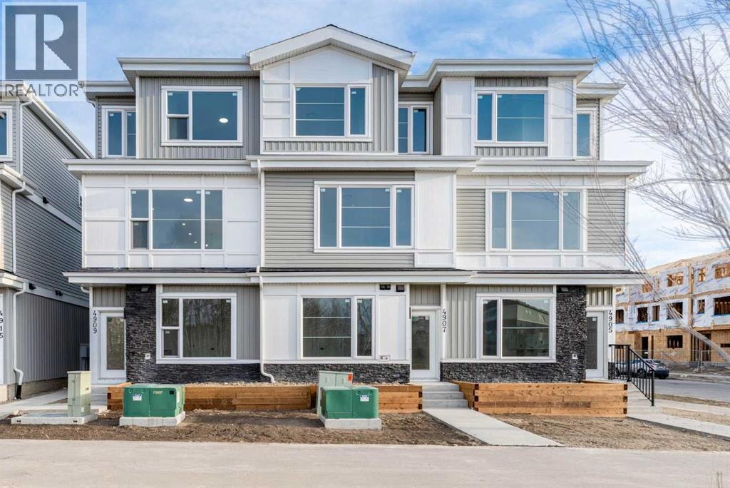 4909 88 Avenue NE — photo 1