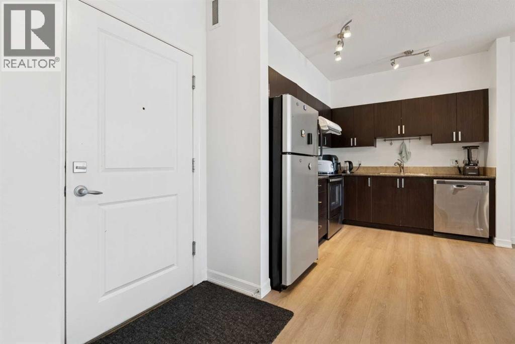 116, 117 Copperpond Common SE — photo 3