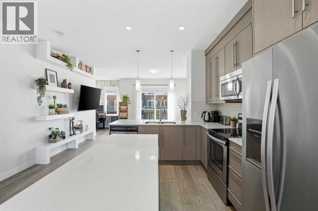 70, 111 Rainbow Falls Gate — photo 14