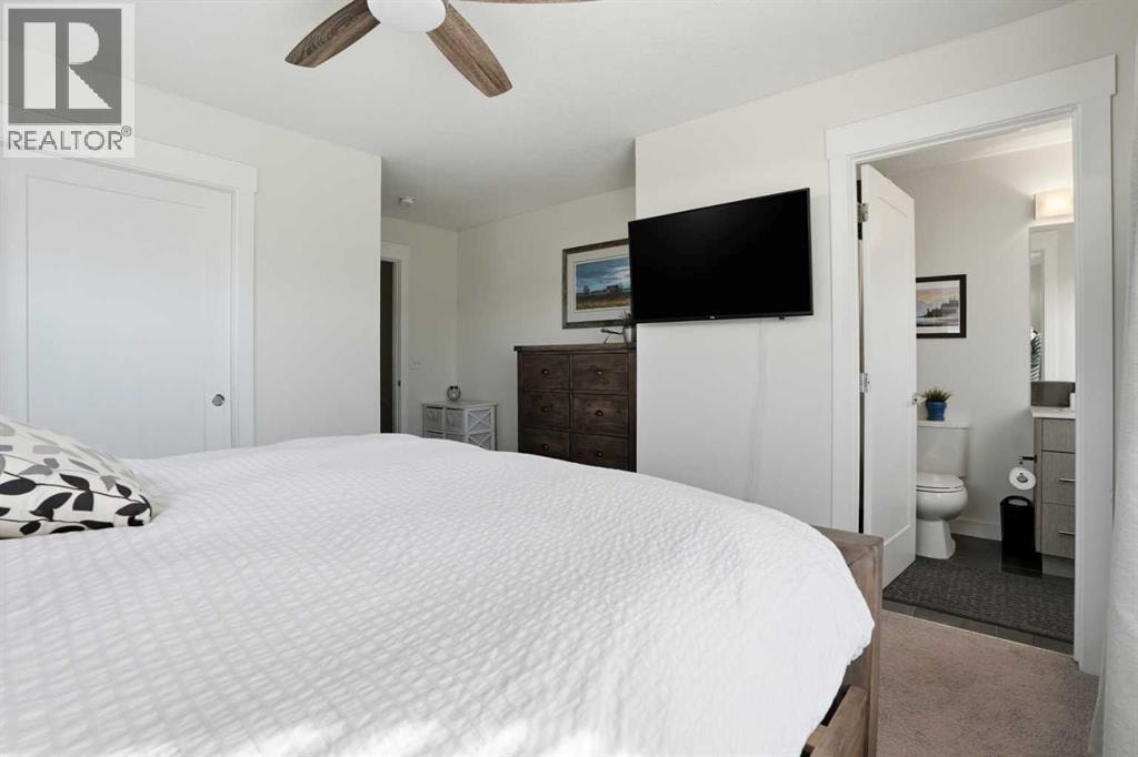 70, 111 Rainbow Falls Gate — photo 21