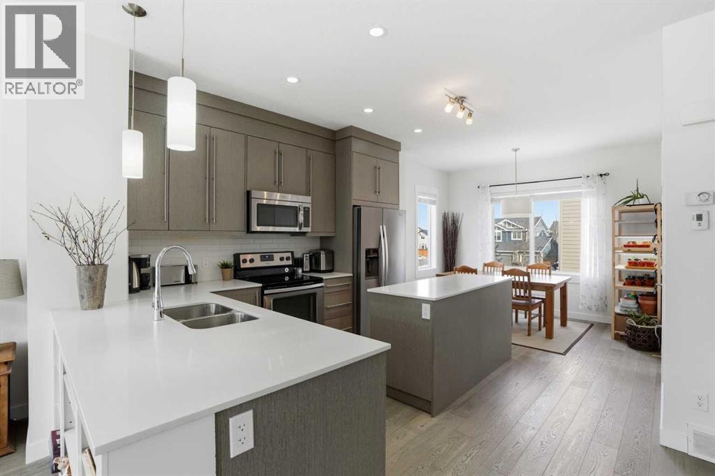 70, 111 Rainbow Falls Gate — photo 11