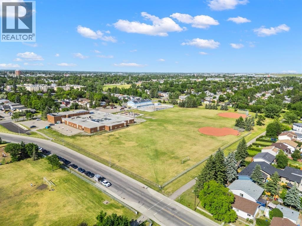 2640 Dovely Court SE — photo 44