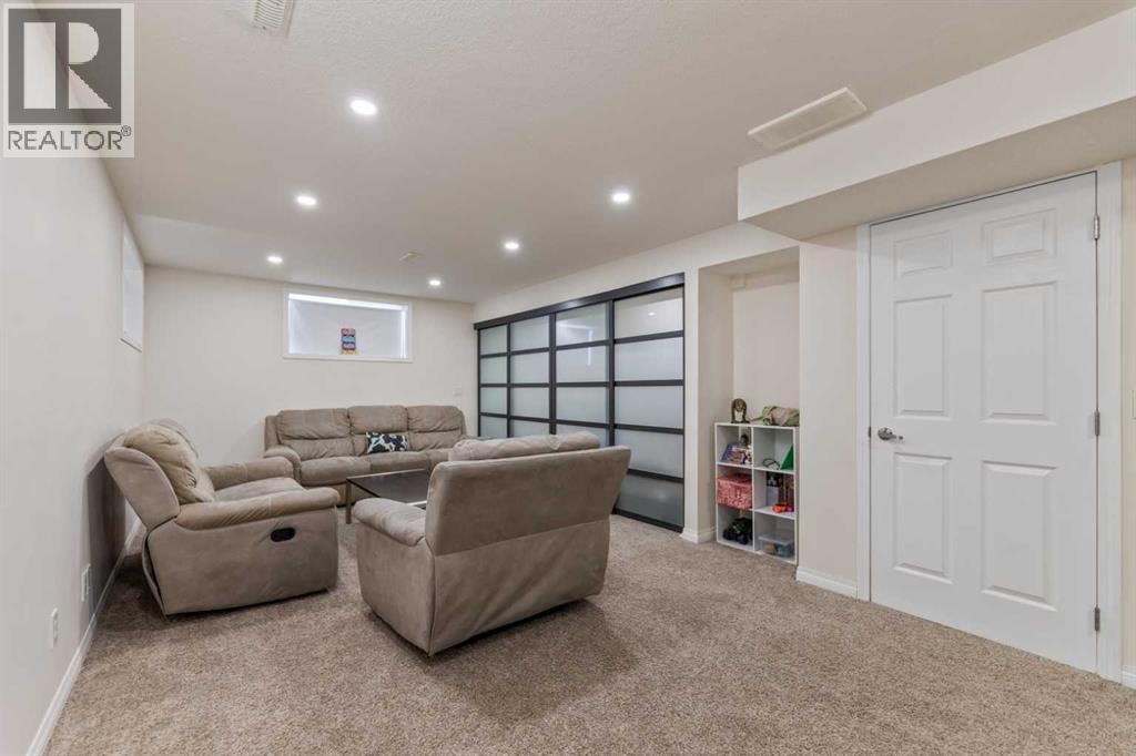 1148 Windhaven Close SW — photo 31