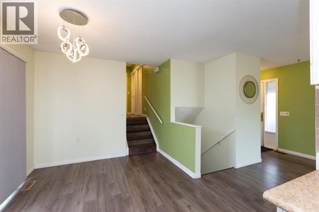 95 Castleridge Close NE — photo 15