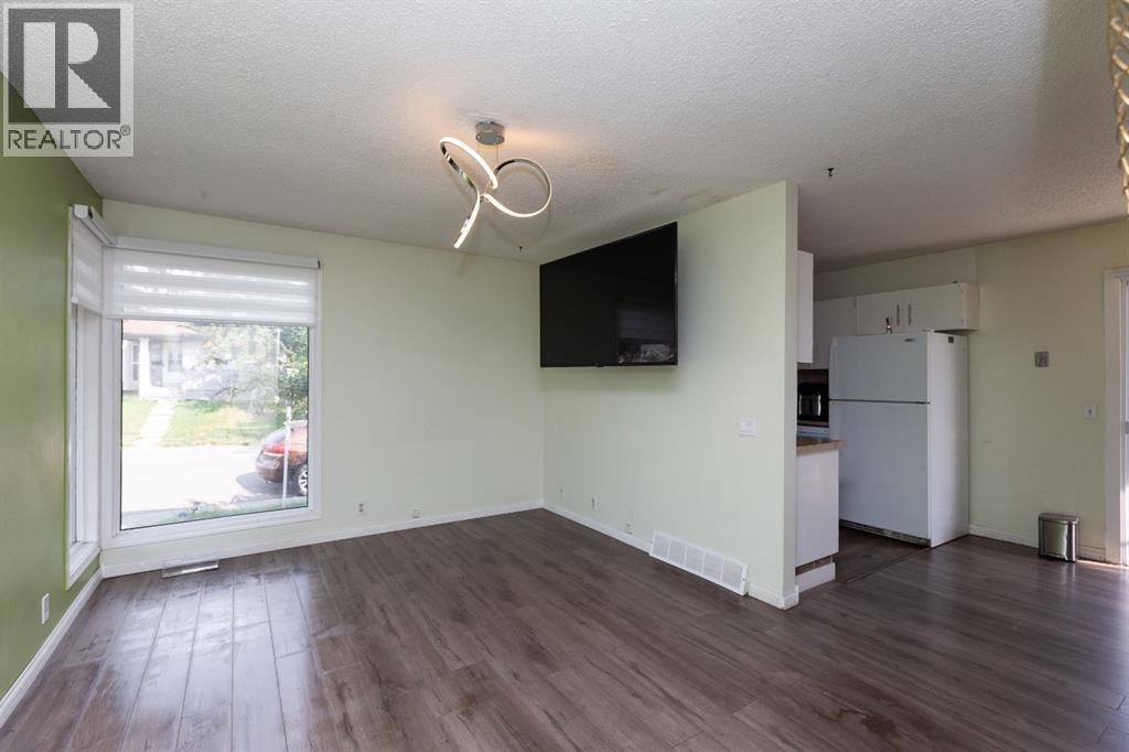 95 Castleridge Close NE — photo 7
