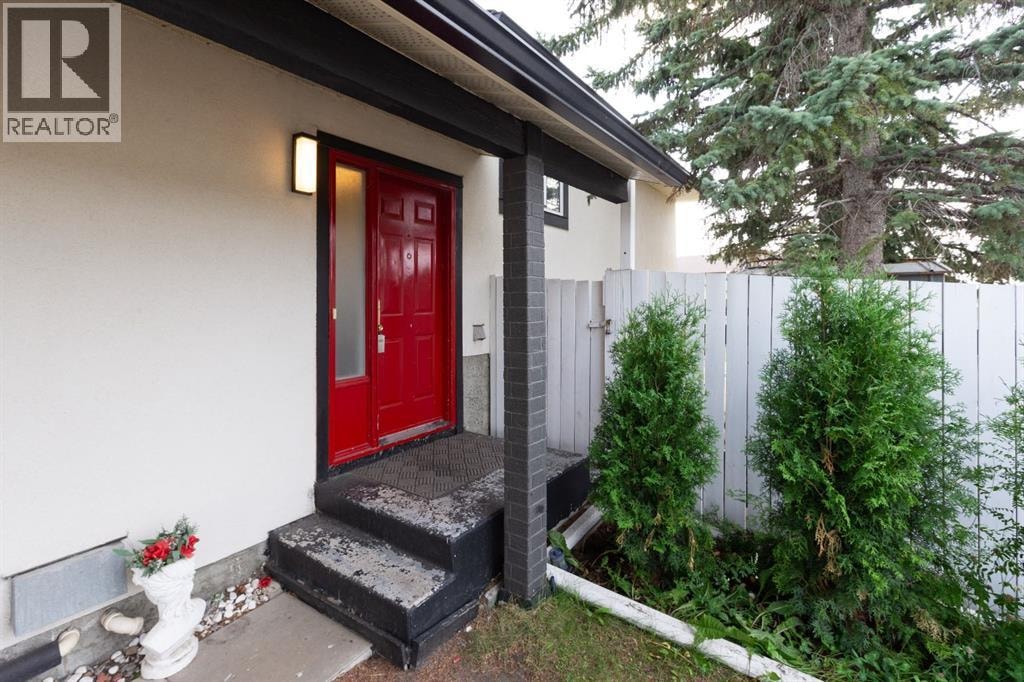 95 Castleridge Close NE — photo 5