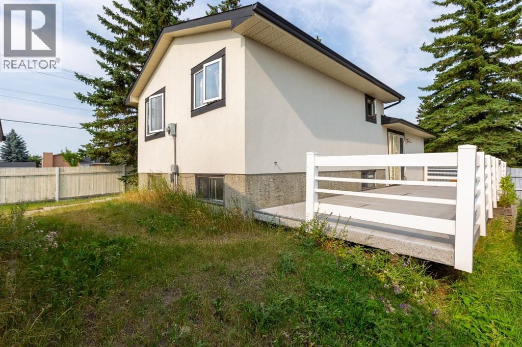 95 Castleridge Close NE — photo 40