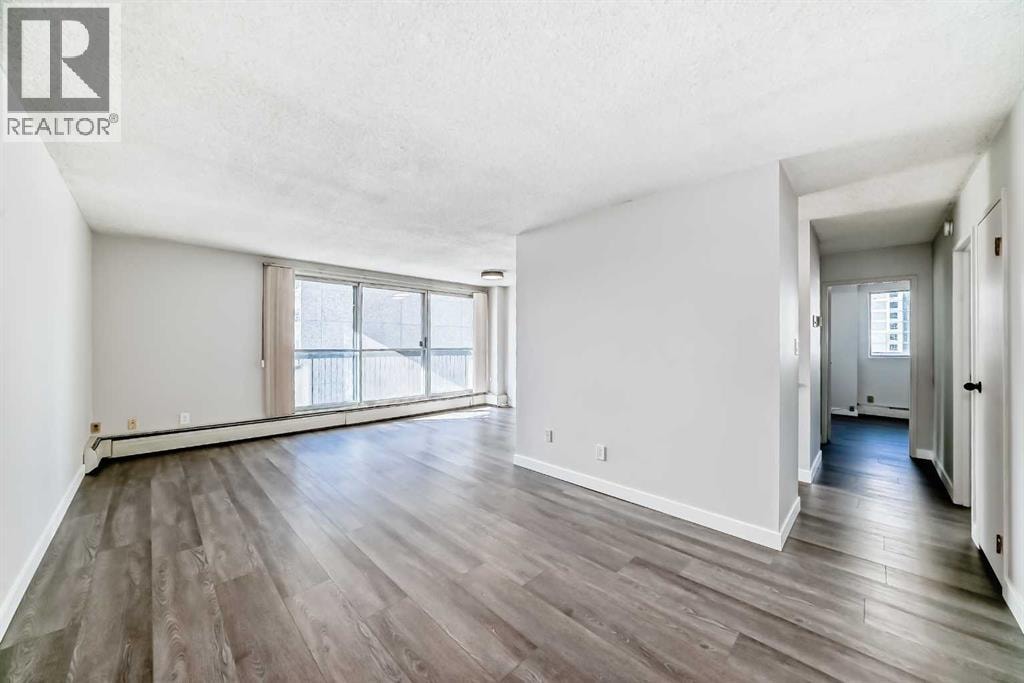 401, 340 14 Avenue SW — photo 22