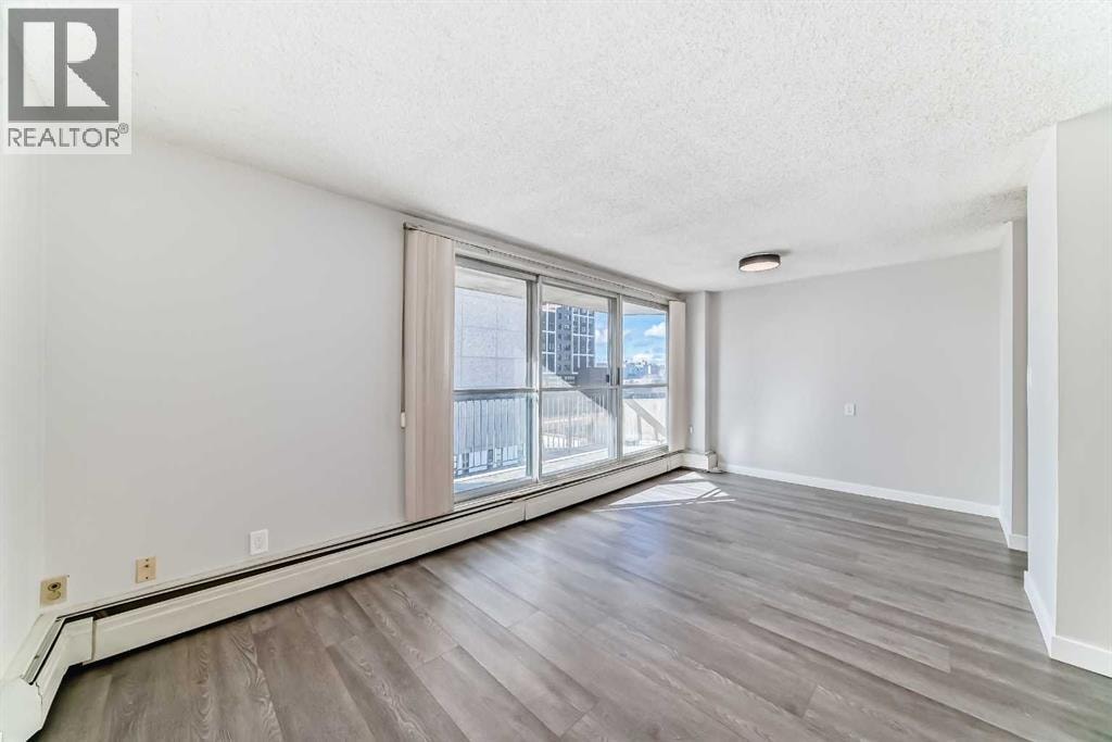 401, 340 14 Avenue SW — photo 14