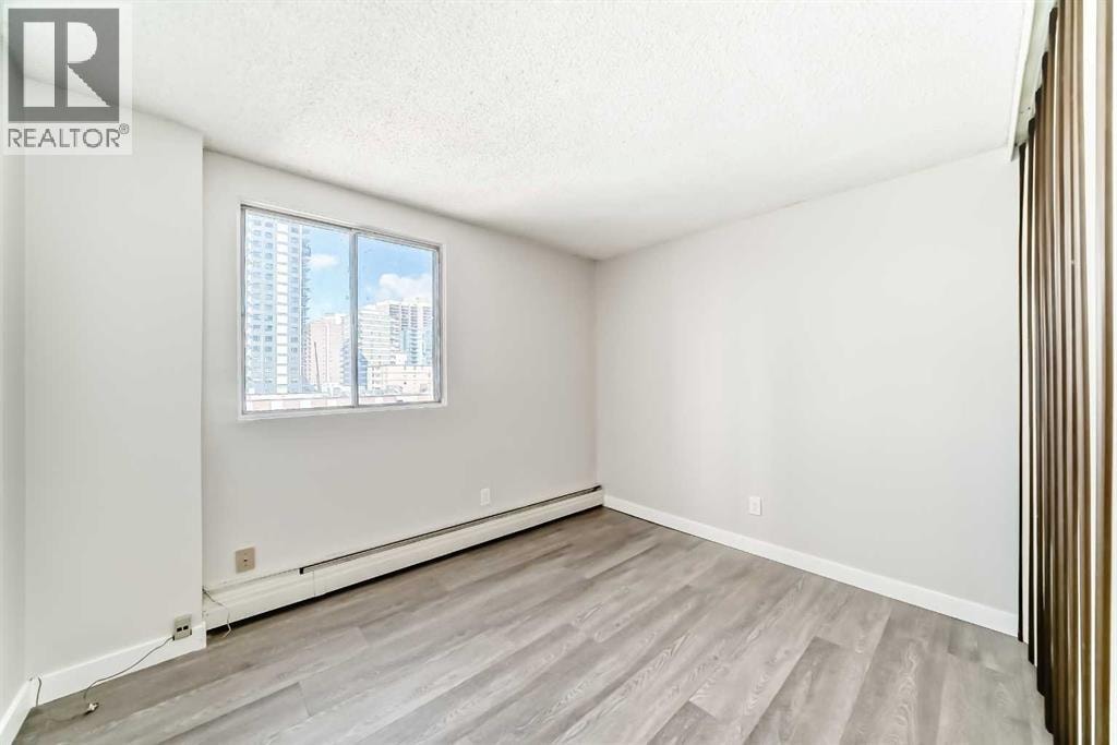 401, 340 14 Avenue SW — photo 34