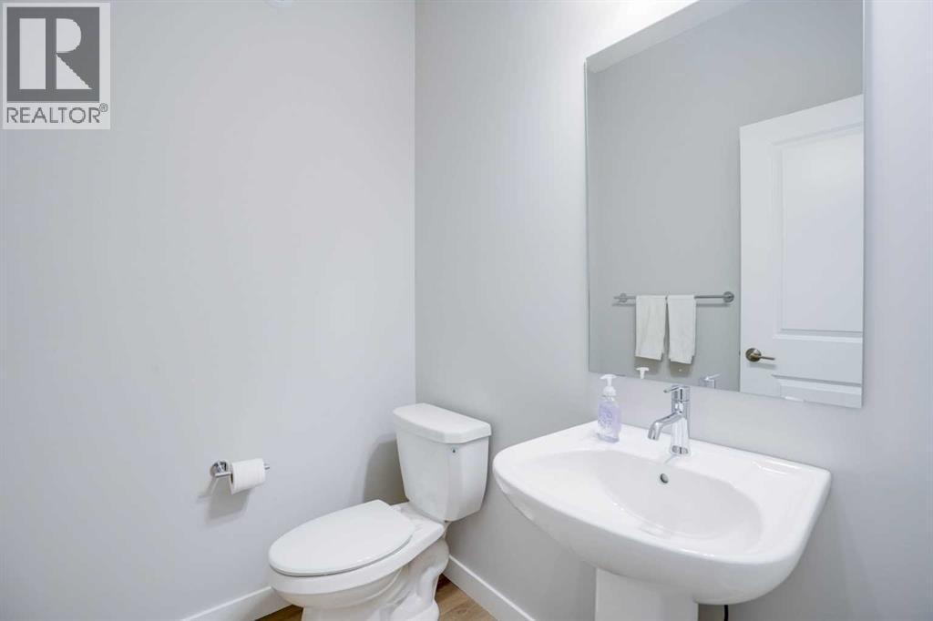 77 Calhoun Crescent NE — photo 19