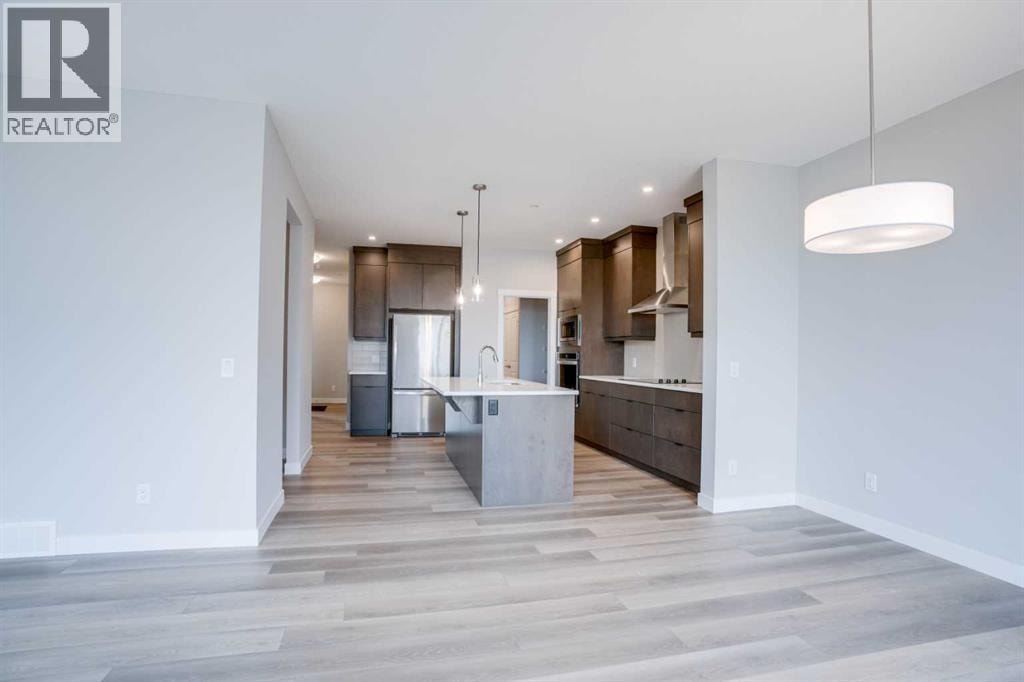 77 Calhoun Crescent NE — photo 8