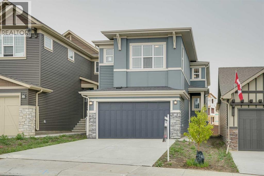 77 Calhoun Crescent NE — photo 1