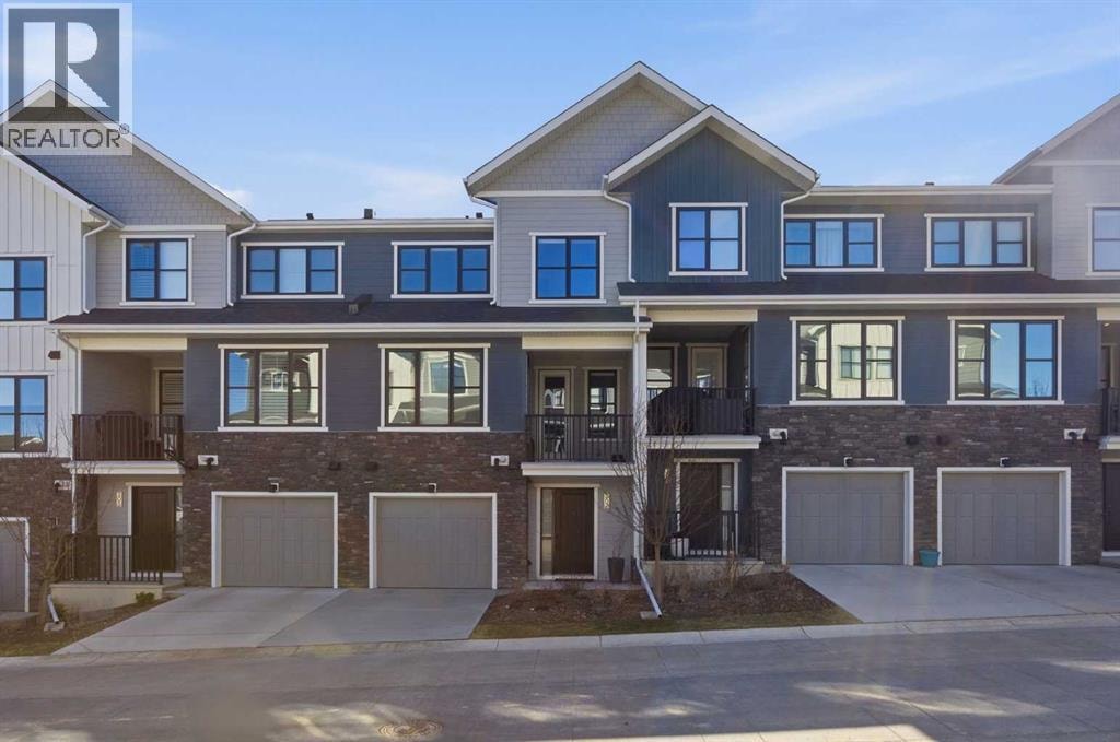 307 Crestridge Common SW — photo 1