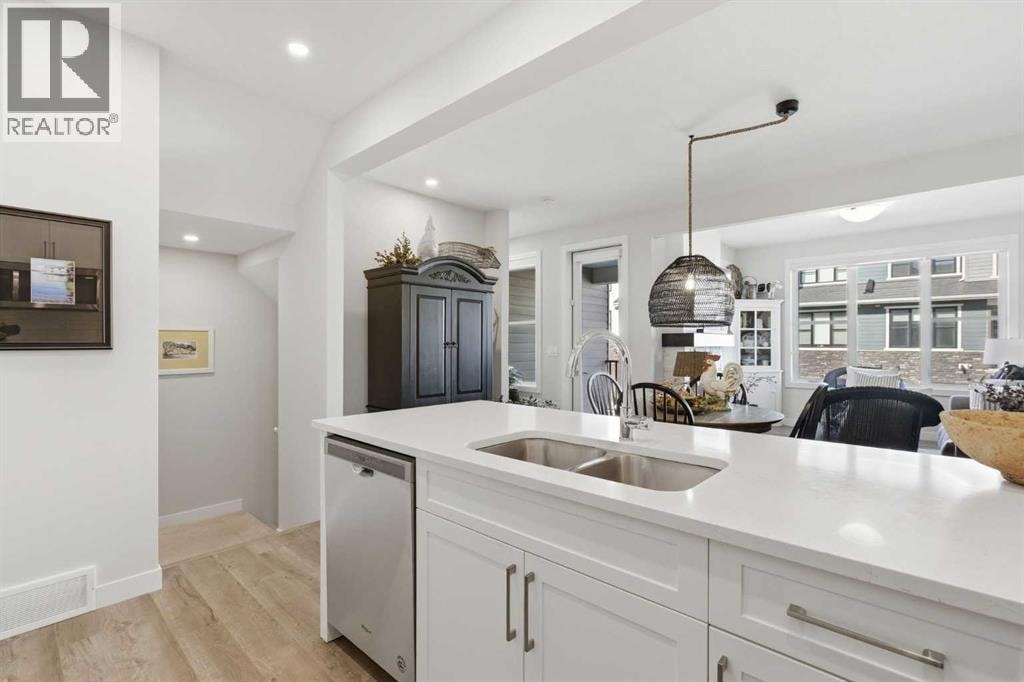 307 Crestridge Common SW — photo 9