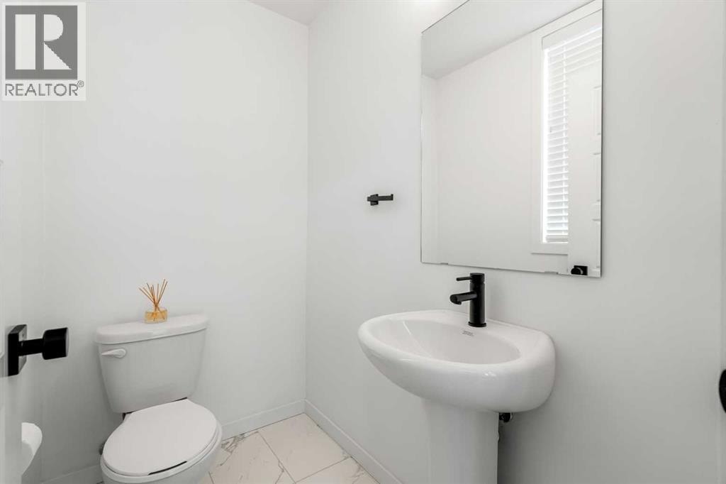 85 Walgrove Common SE — photo 27