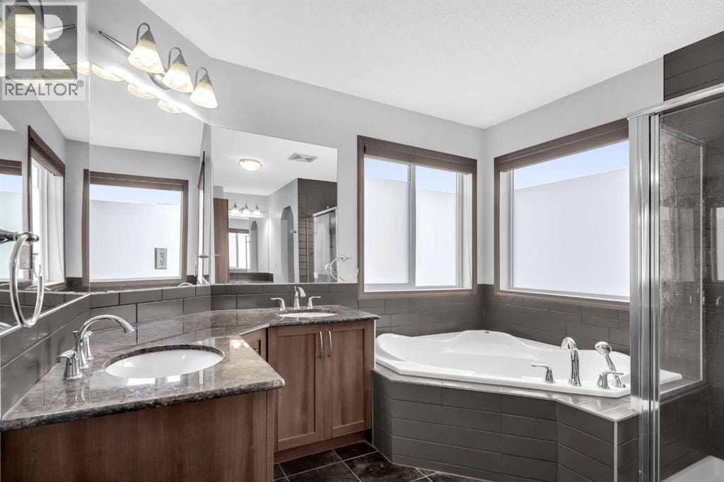 1121 Kingston Crescent SE — photo 34
