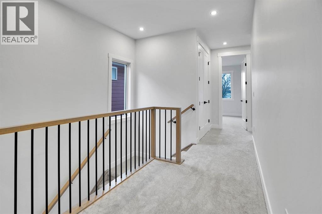 8528 47 Avenue NW — photo 42