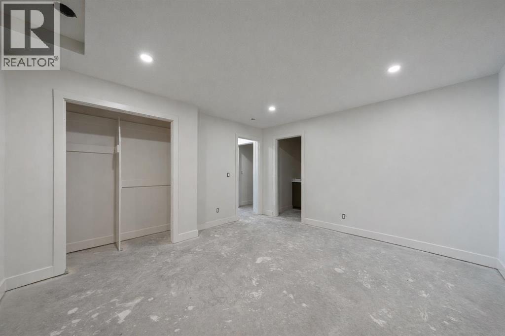 710 Bridge Crescent NE — photo 21