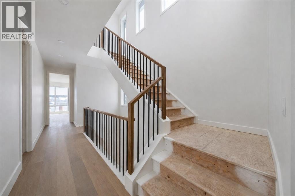 710 Bridge Crescent NE — photo 16