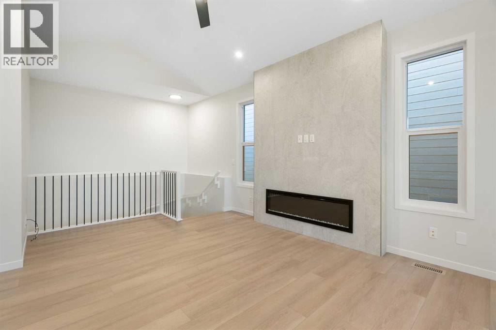 147 Marmot Grove NW — photo 16