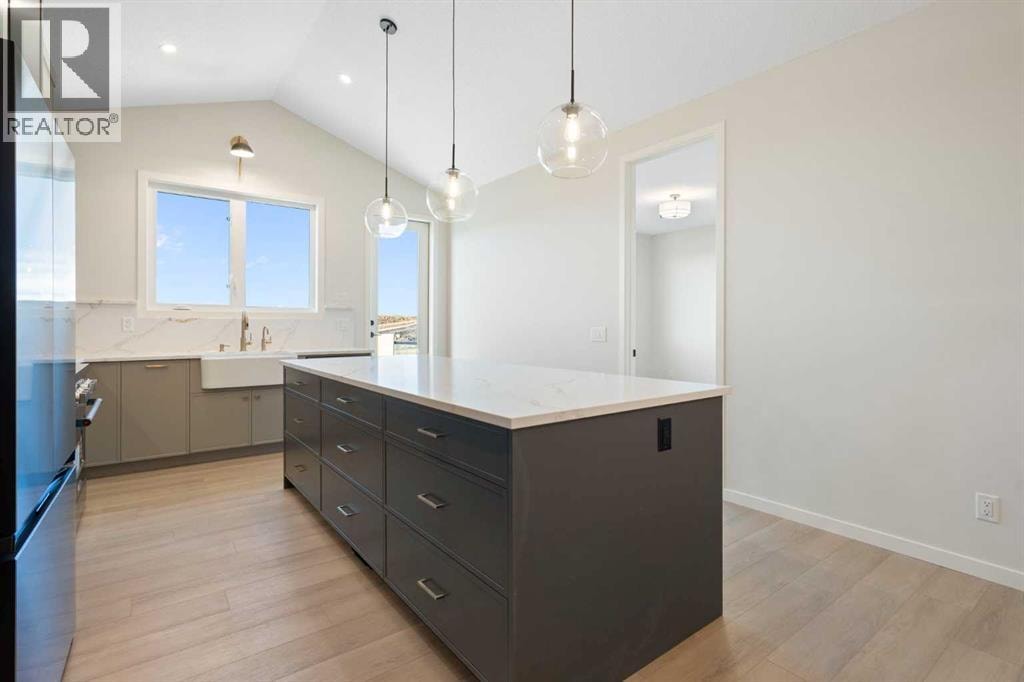 147 Marmot Grove NW — photo 8
