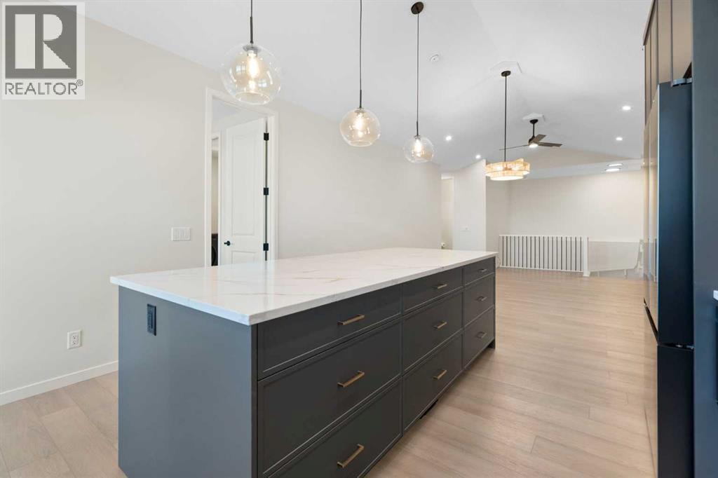 147 Marmot Grove NW — photo 9