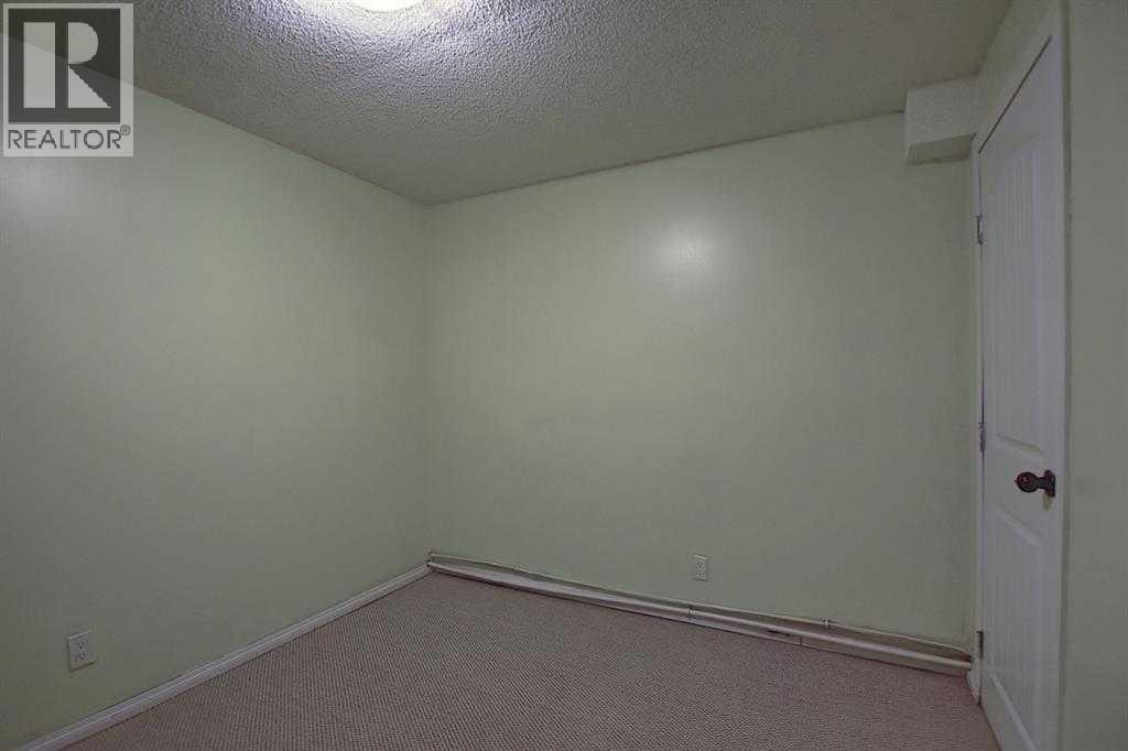 164 Faldale Close NE — photo 18