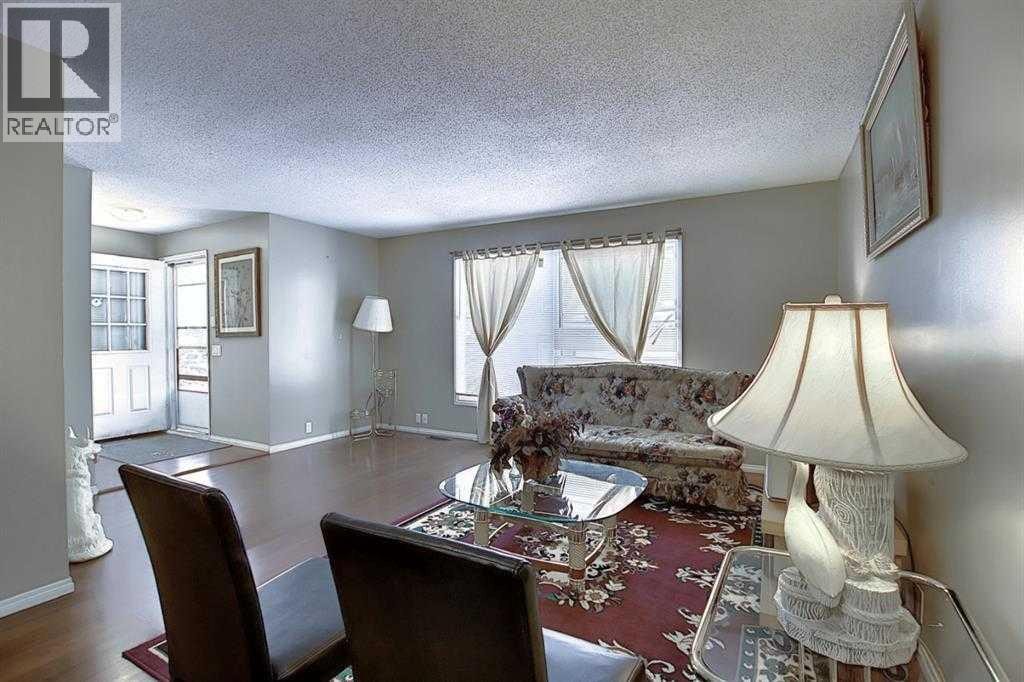 164 Faldale Close NE — photo 38