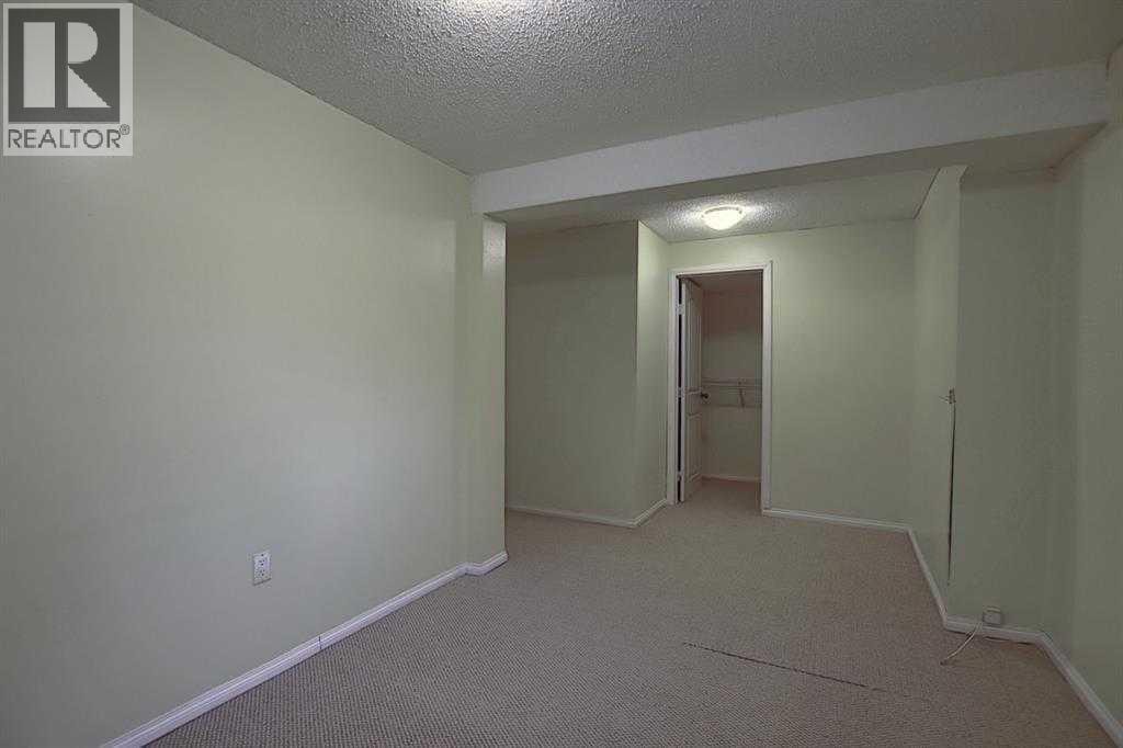 164 Faldale Close NE — photo 20