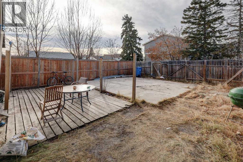 164 Faldale Close NE — photo 32