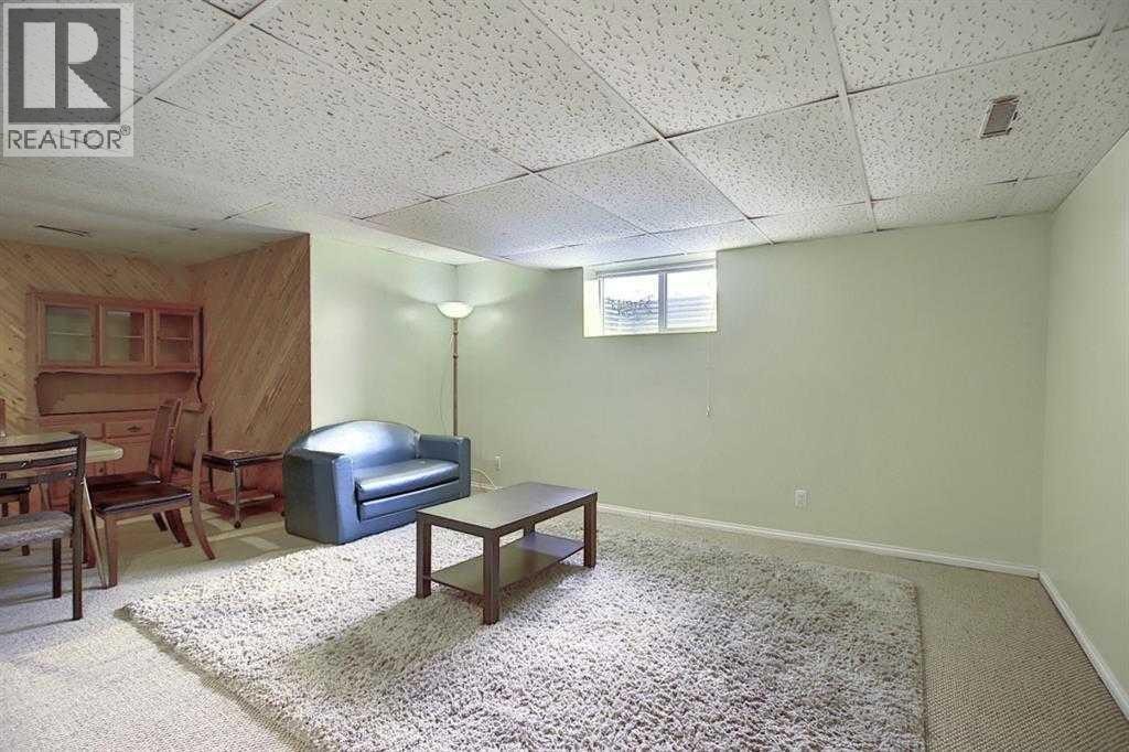 164 Faldale Close NE — photo 41
