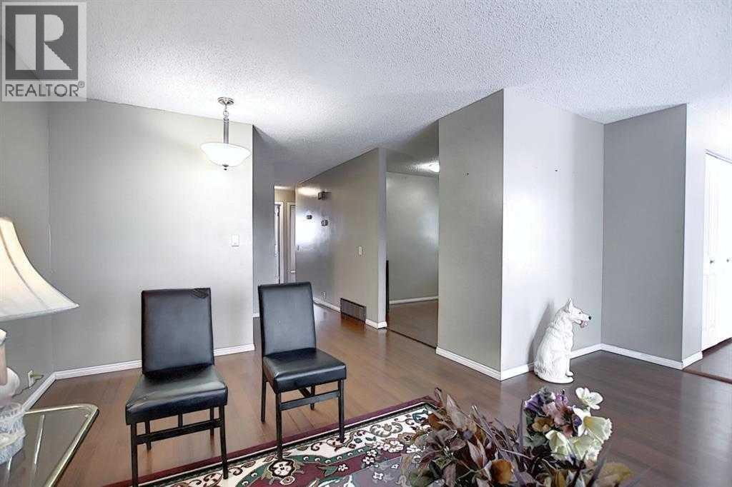 164 Faldale Close NE — photo 44