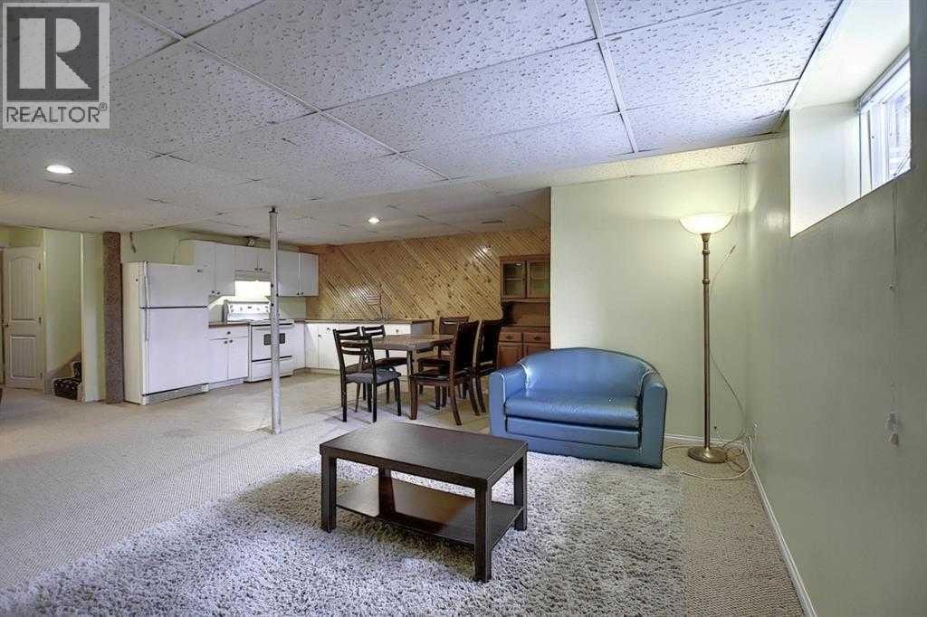 164 Faldale Close NE — photo 40