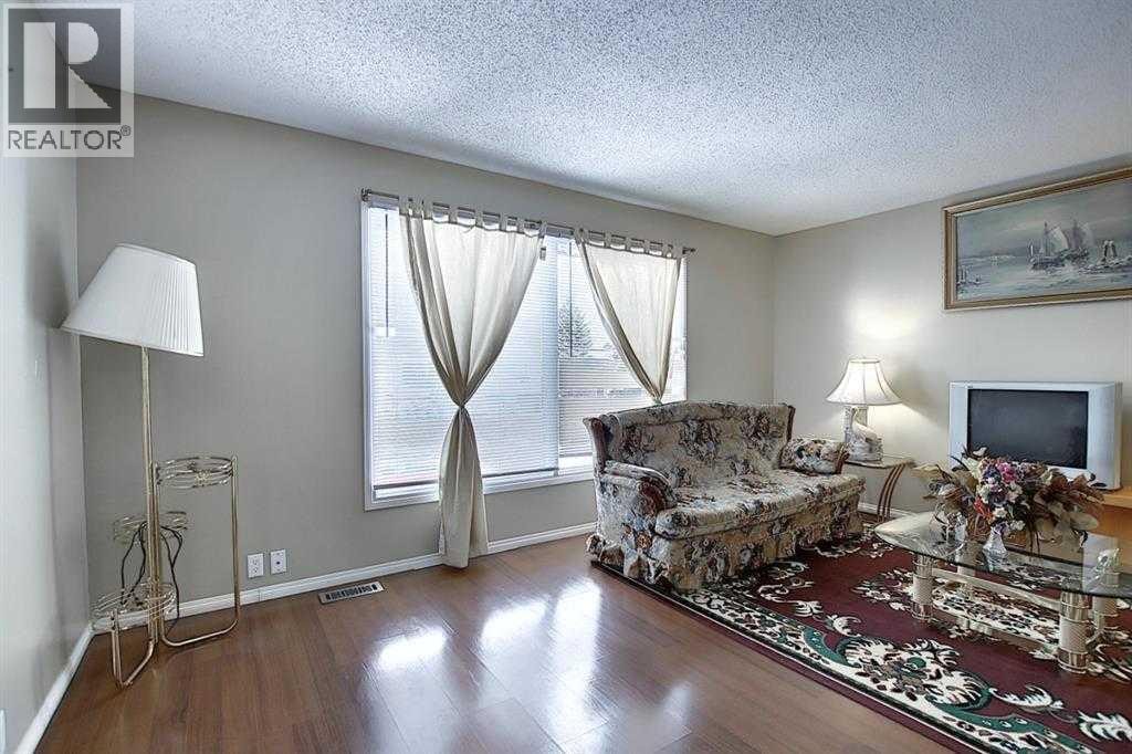 164 Faldale Close NE — photo 39