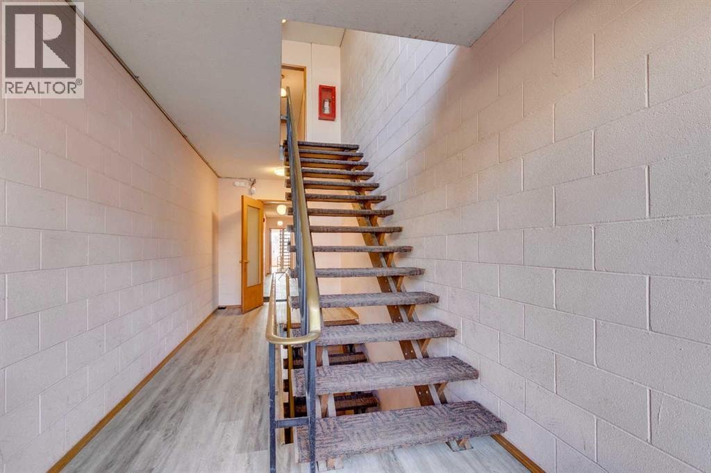 810 Drury Avenue NE — photo 16