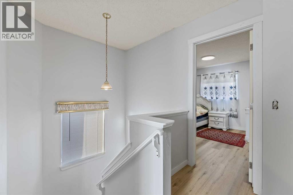 3806 Catalina Boulevard NE — photo 19