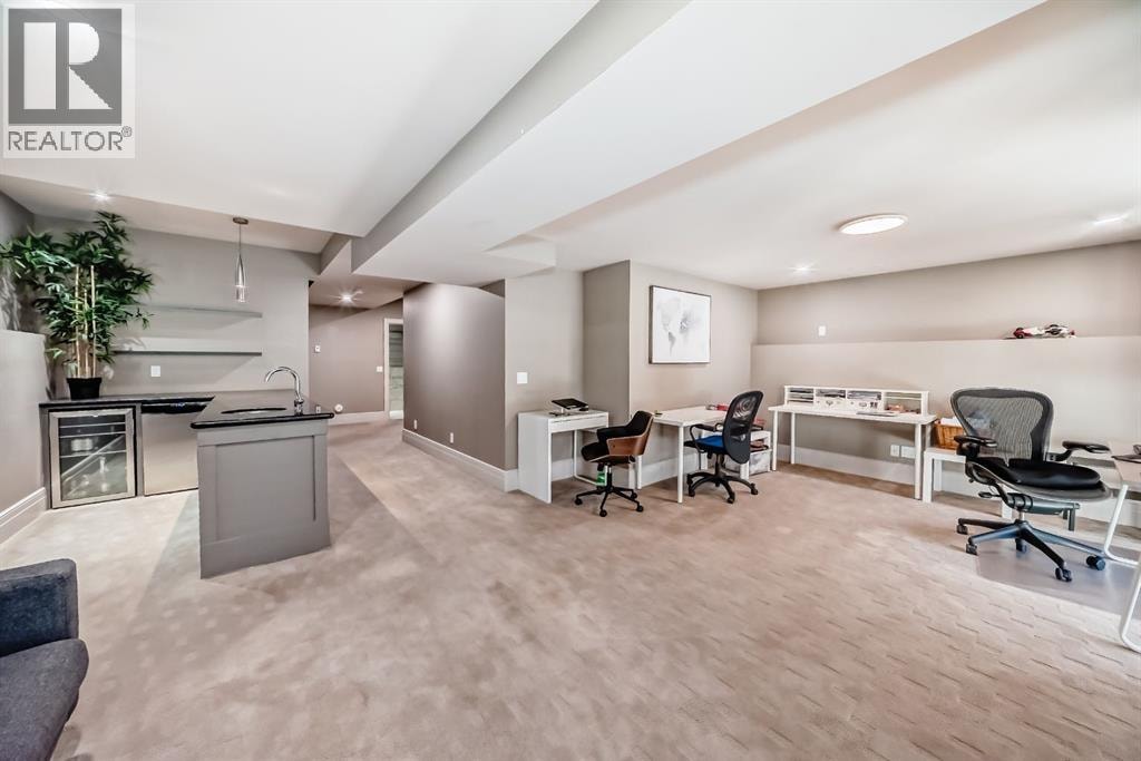 55 Aspen Meadows Green SW — photo 36