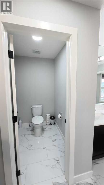 144 RED EMBERS Square NE — photo 32