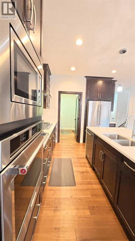 144 RED EMBERS Square NE — photo 10