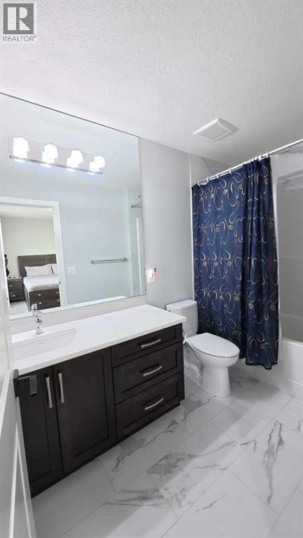 144 RED EMBERS Square NE — photo 37